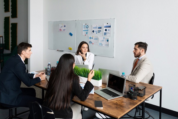 تیم تخصصی و حرفه‌ای شرکت حسابداری در شهریار